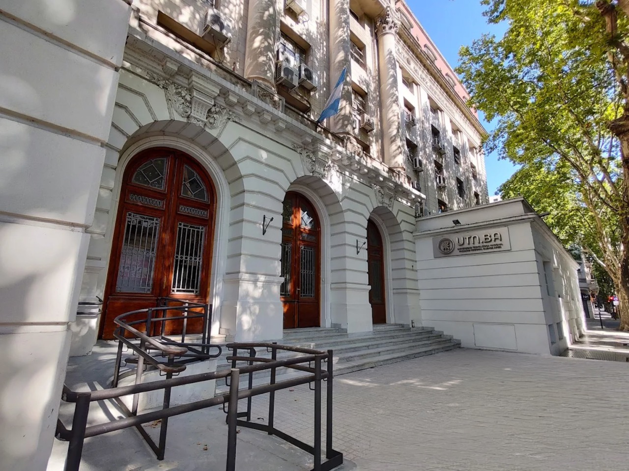 Sede Medrano de la UTN Facultad Regional Buenos Aires